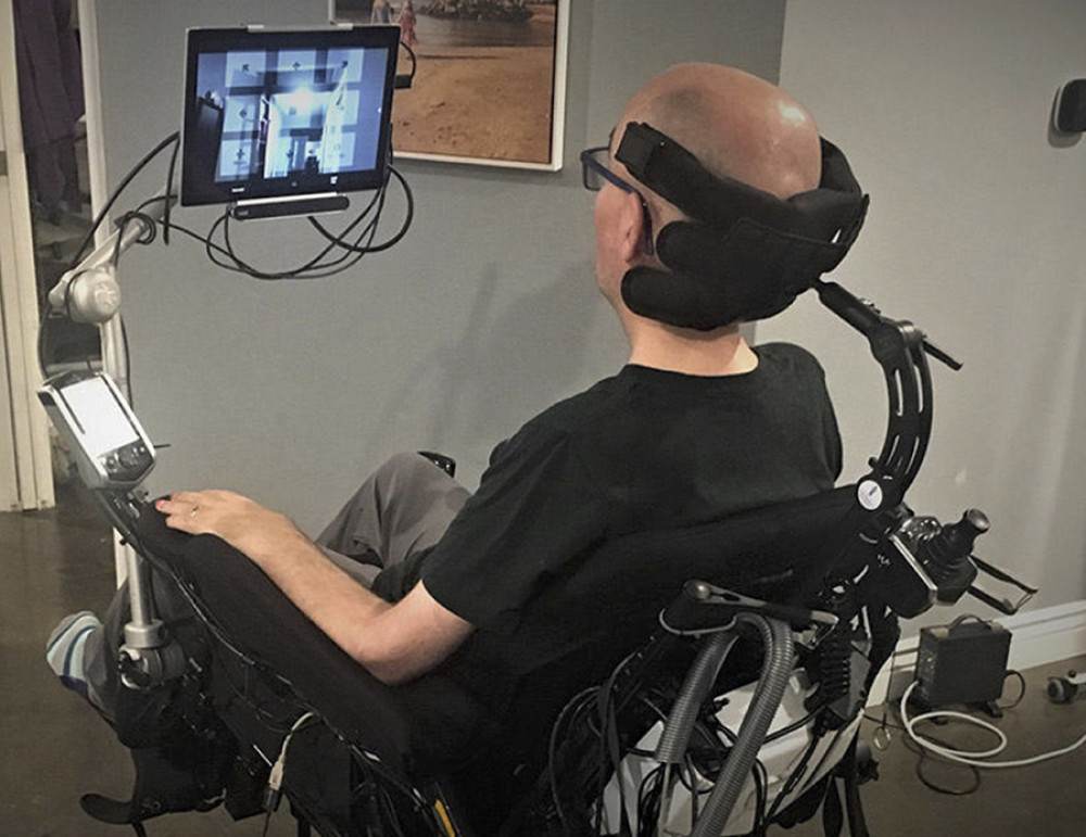 An example of advanced eye tracking technology for patient communication and mobility. The keyboard is controlled by eye movement, which is usually preserved in patients with LIS, and can be used for communication or control of other devices such as a wheelchair. (Photo courtesy of THIIS (The Homecare Industry Information Service) trade magazine).